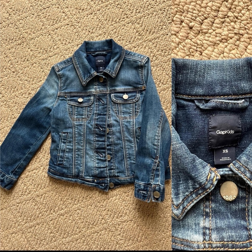 JEAN JACKET! All pieces purchased new. Only worn by my girls. S/F & P/F.